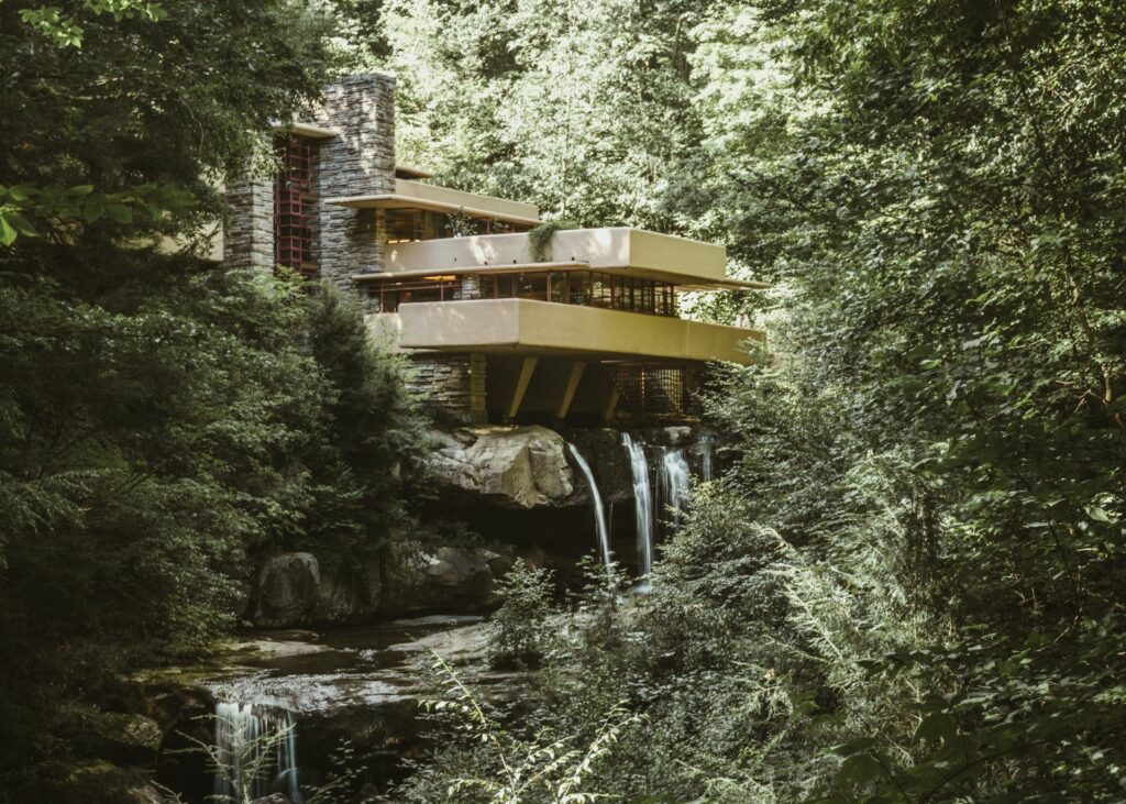 Falling Water kuća Frank Lloyd Wright