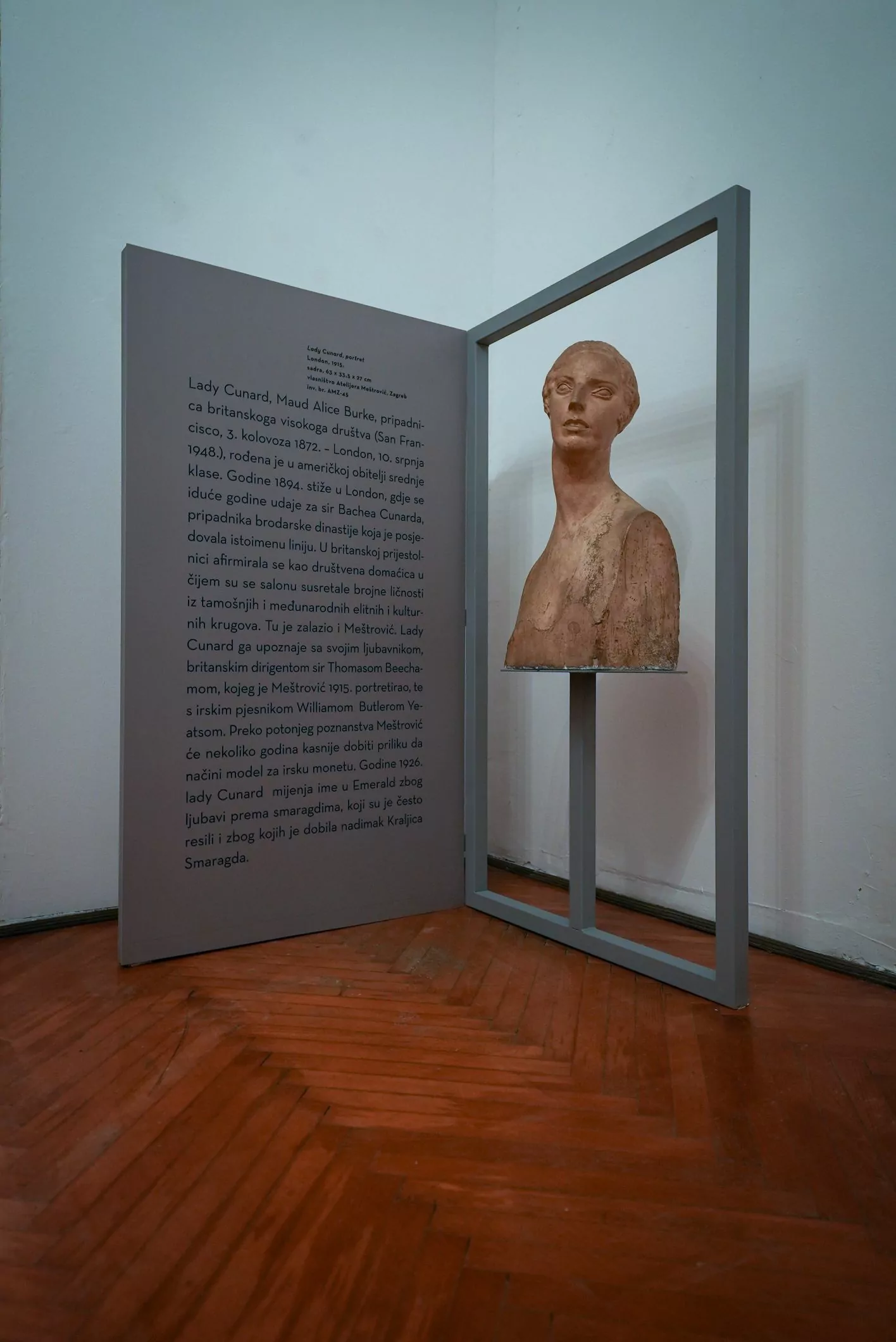 Ivan Meštrović, Lady Cunard, portret, London, 1915., vlasništvo Atelijera Meštrović, Zagreb, postav u Likovnoj galeriji Gradskog muzeja Križevci, Foto Damir Gamulin