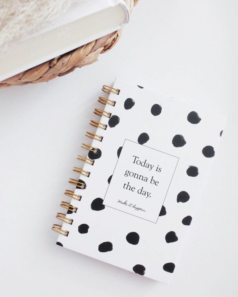 Nisha handmade personalizirani dnevnik