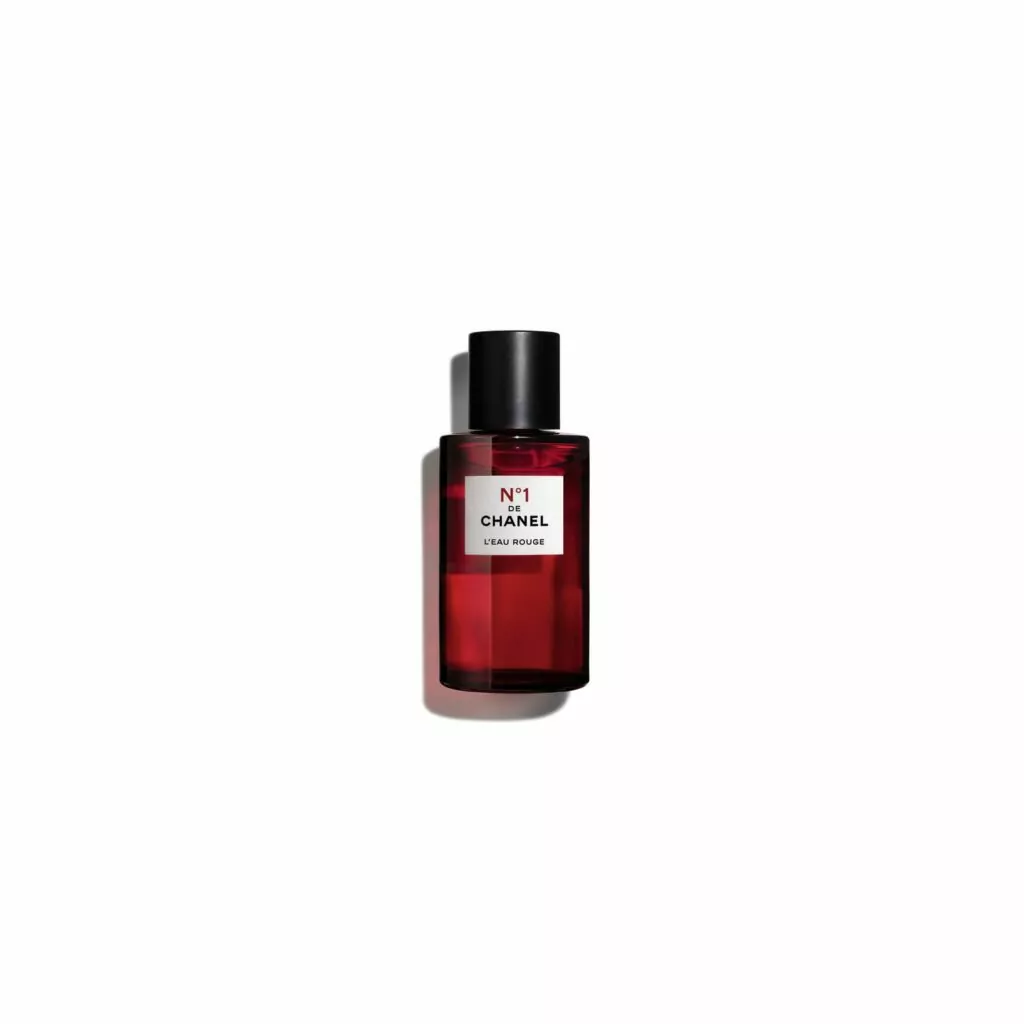 N°1 De Chanel L'eau Rouge Revitalizing Fragrance Mist