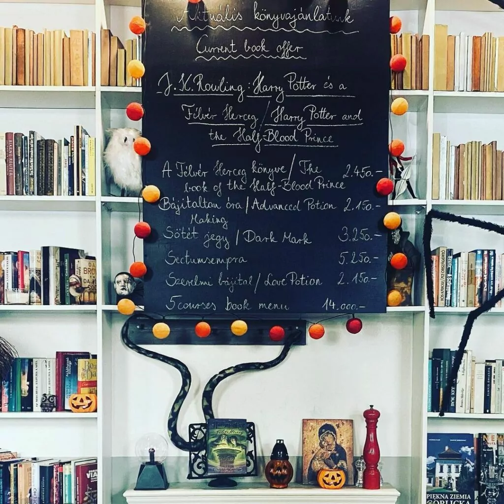 Könyvbar & Restaurant_Budimpešta