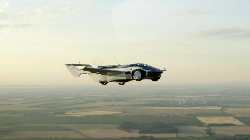 Air Car, leteći automobil u zraku