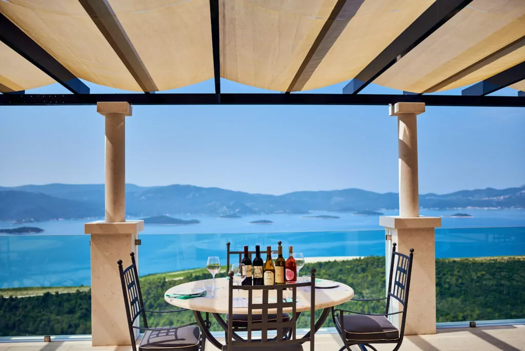 Winery Rizman - tasting room terrace