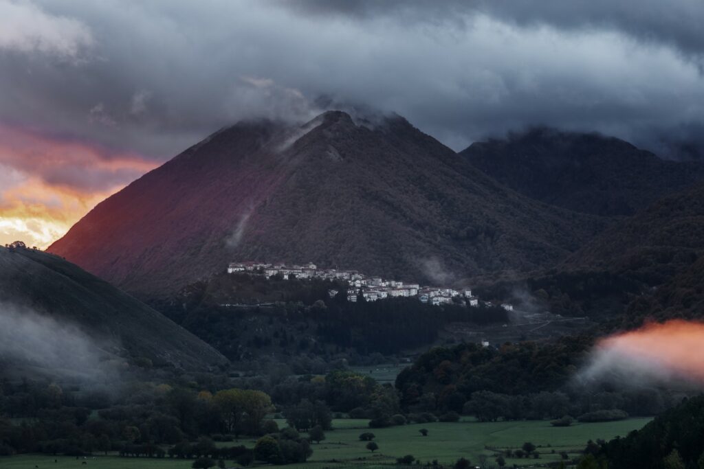 Opi sunrise, national park of abruzzo, lazio e molise, Opi, Abruzzo, italy