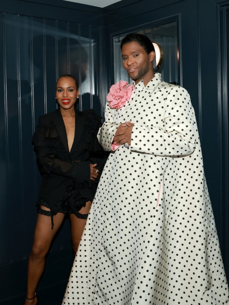 NEW YORK, NEW YORK - NOVEMBER 07: Kerry Washington and Law Roach attend the CFDA Fashion Awards at Casa Cipriani on November 07, 2022 in New York City. (Photo by Jason Mendez/Getty Images)