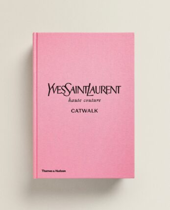 Knjiga Catwalk Yves Saint Laurent, 569 kn