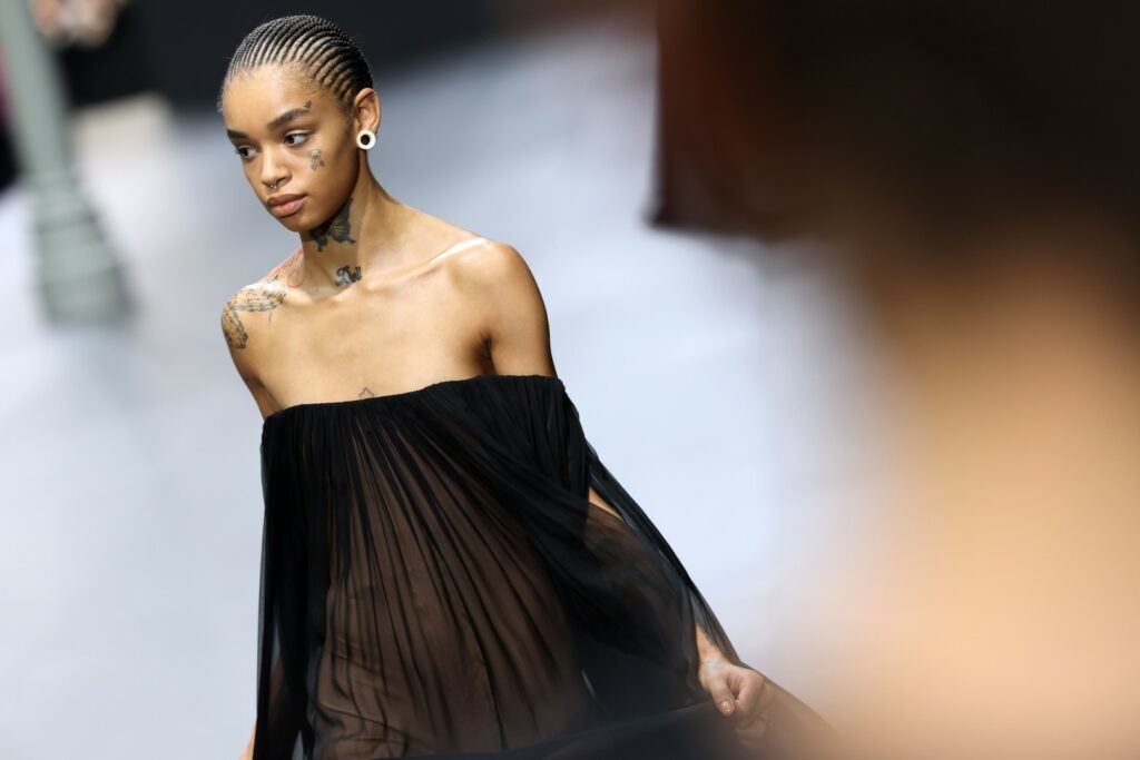 PARIS, FRANCE - OCTOBER 02: (EDITORIAL USE ONLY - For Non-Editorial use please seek approval from Fashion House) A model walks the runway during the Valentino Womenswear Spring/Summer 2023 show as part of Paris Fashion Week on October 02, 2022 in Paris, France. (Photo by Vittorio Zunino Celotto/Getty Images)