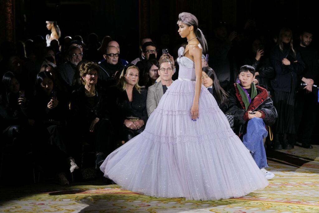 PARIS, FRANCE - JANUARY 25: (EDITORIAL USE ONLY - For Non-Editorial use please seek approval from Fashion House) A model walks the runway during the Viktor & Rolf Haute Couture Spring Summer 2023 show as part of Paris Fashion Week on January 25, 2023 in Paris, France. (Photo by Francois Durand/Getty Images)