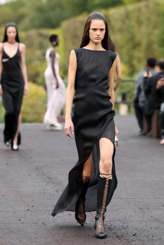 PARIS, FRANCE - OCTOBER 02: (EDITORIAL USE ONLY - For Non-Editorial use please seek approval from Fashion House) A model walks the runway during the Givenchy Womenswear Spring/Summer 2023 show as part of Paris Fashion Week on October 02, 2022 in Paris, France. (Photo by Pascal Le Segretain/Getty Images)