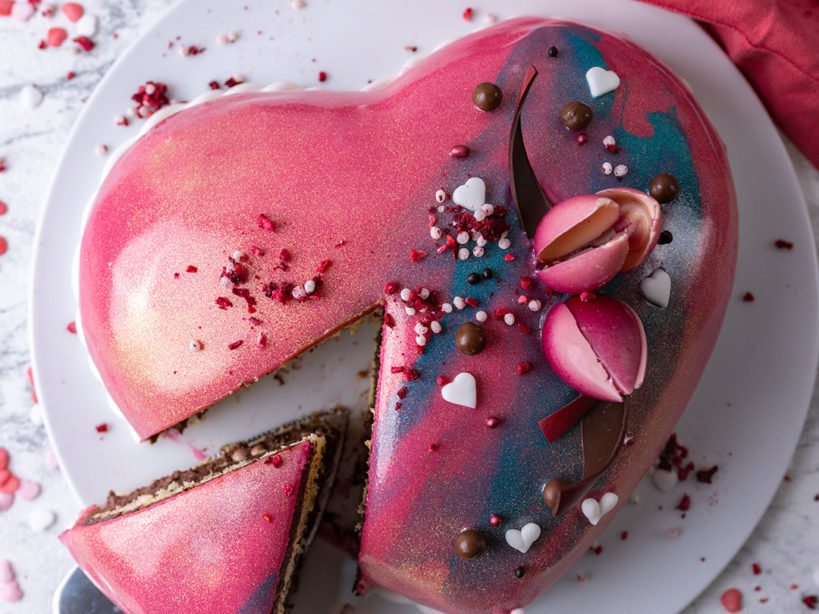 RUF recept za mramornu staklenu tortu u obliku srca za Valentinovo