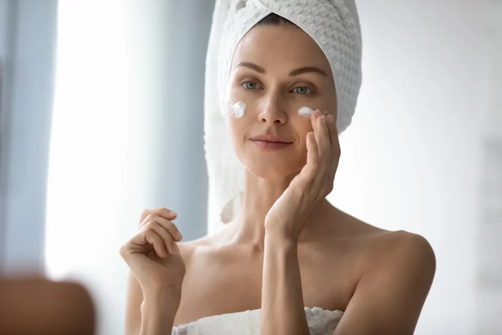 Eucerin ponovno punjenje za omiljenu anti-age njegu Hyaluron-Filler + Elasticity Refill.