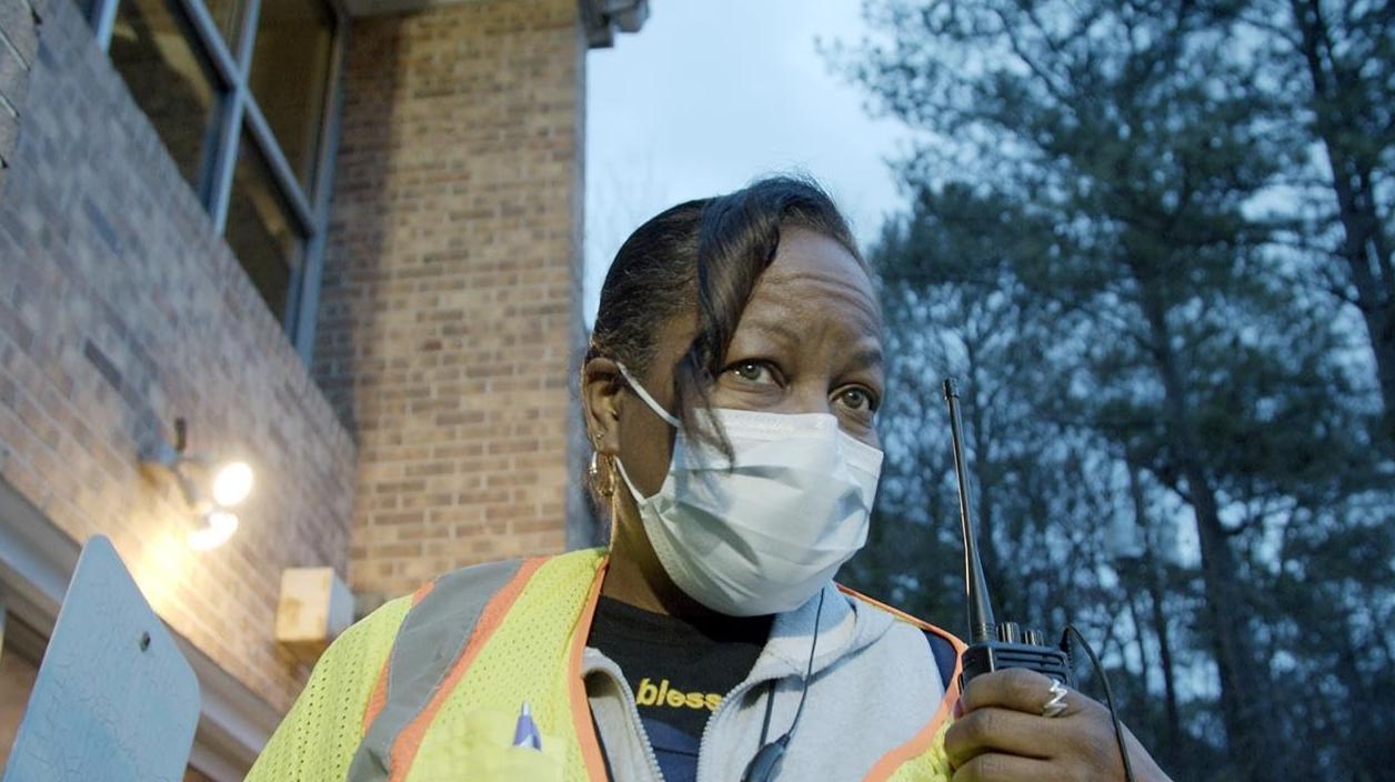 Oscari 2026 dokumentarci - The Devil is Busy