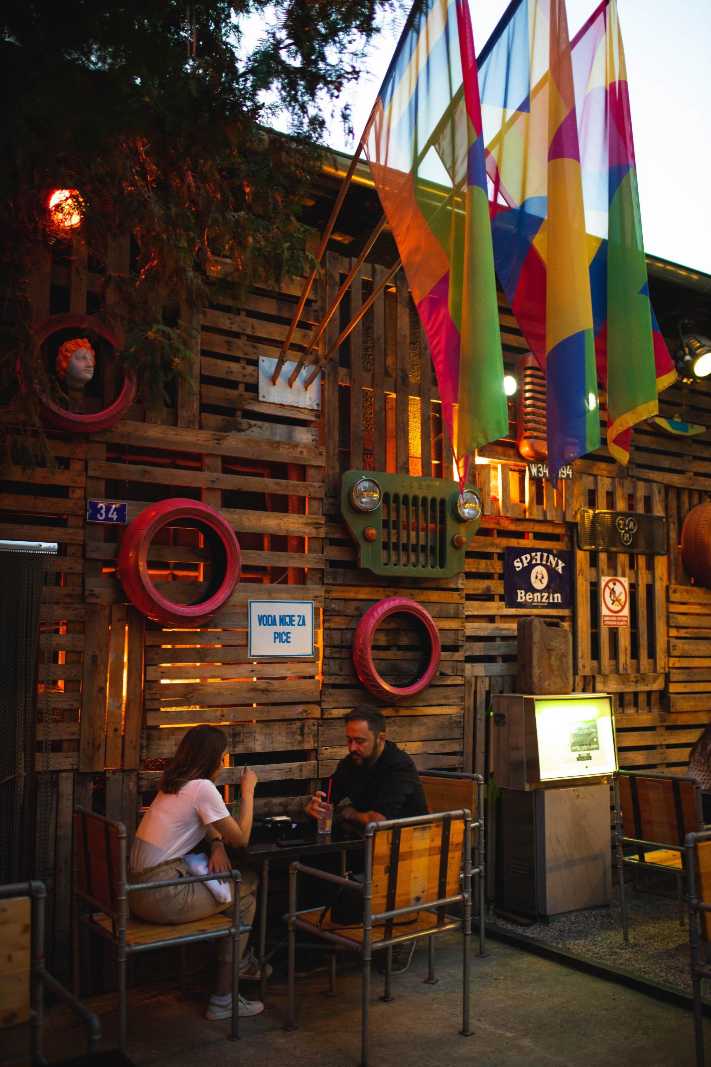 ljetni vrt Vintage Industrial Bar