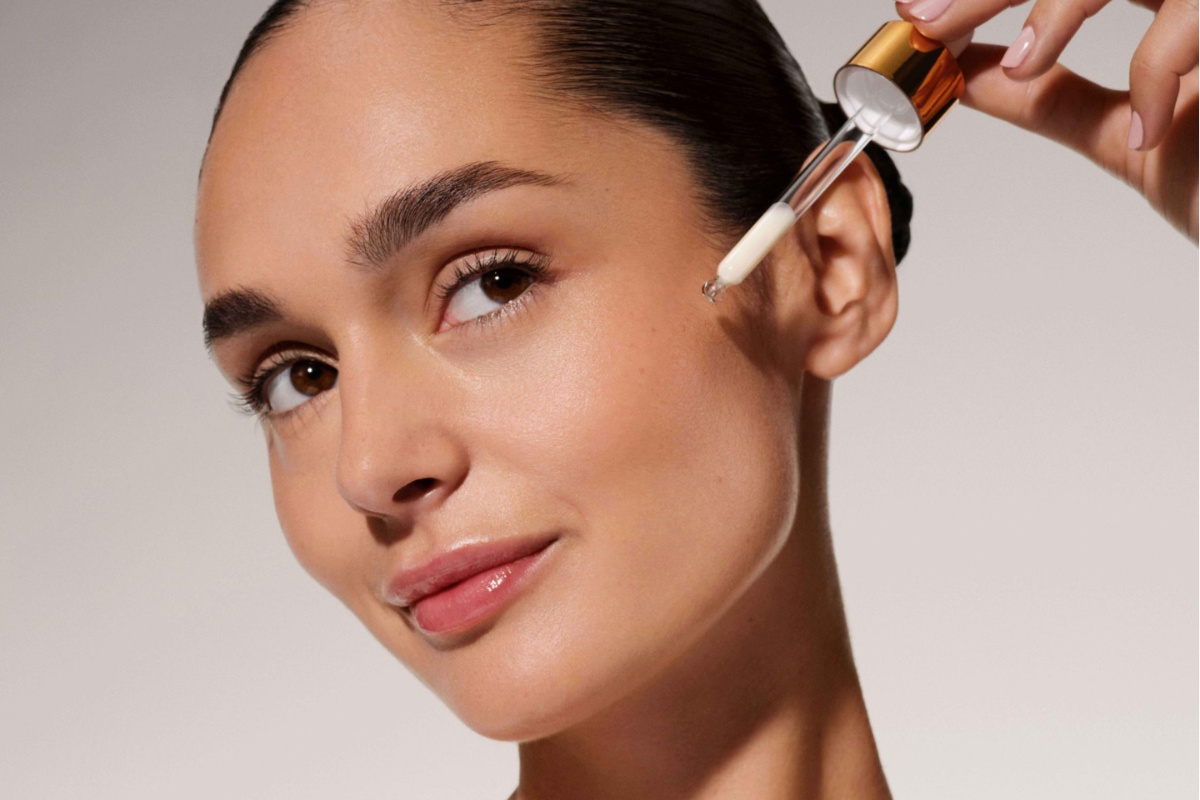 Eucerin Oil control UV serum