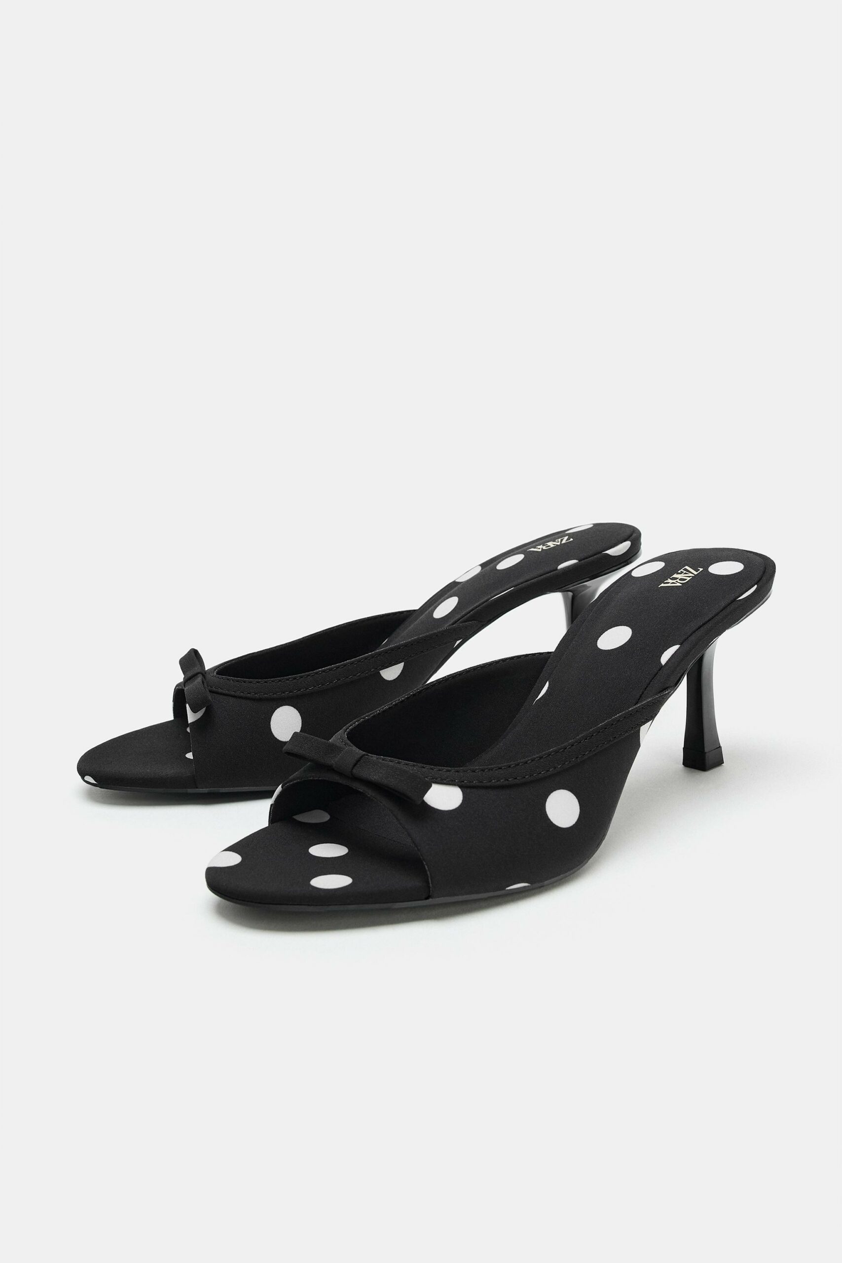 Zara (27,95 eura)