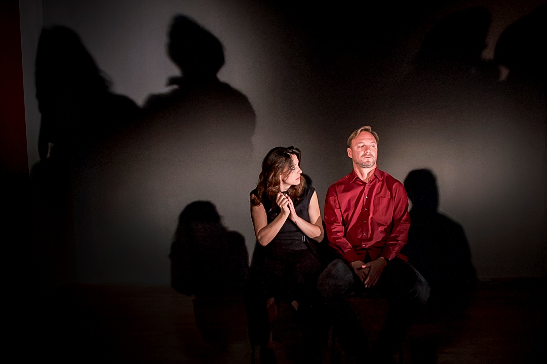 Noć kazališta 2025 - predstava Voliš li me